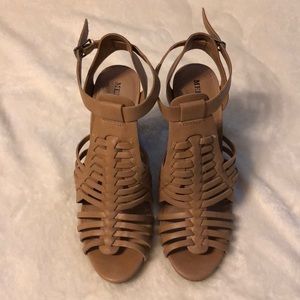 Light tan sandals